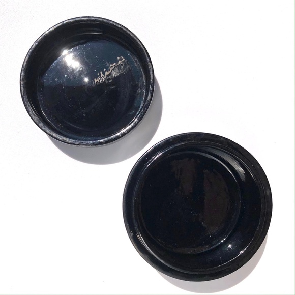 Black Lacquer Round Trinket Box Floral Hand Painted Delicate Blue Flowers AS IS - Picture 11 of 16